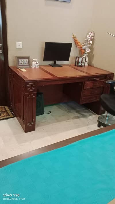 HEAVY WOOD DESK TABLE