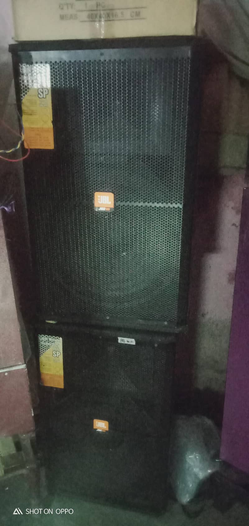 JBL pair + mixer 1