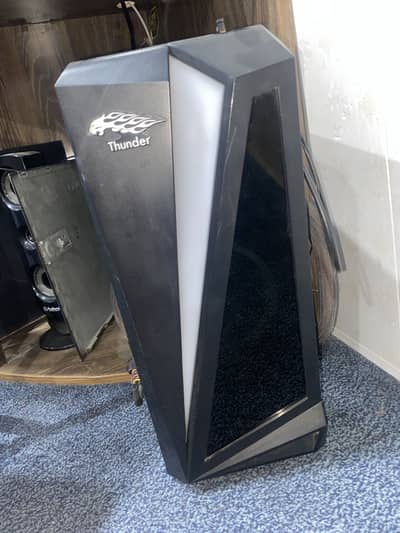 Mid-End Pc For Gaming Editing and Social Use