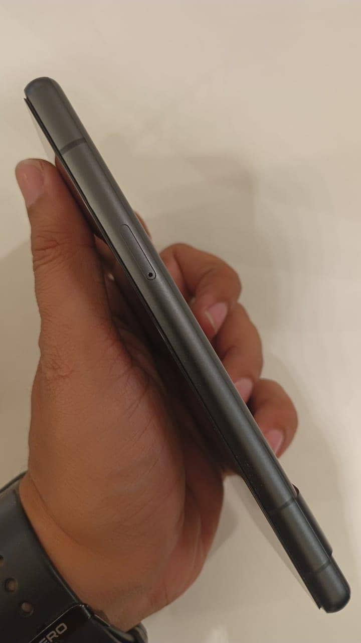 Google Pixel 7a 5