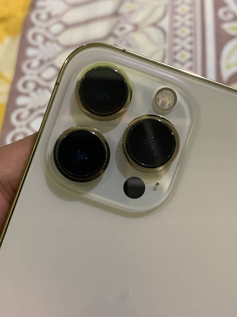 Apple iPhone 13 Pro 6