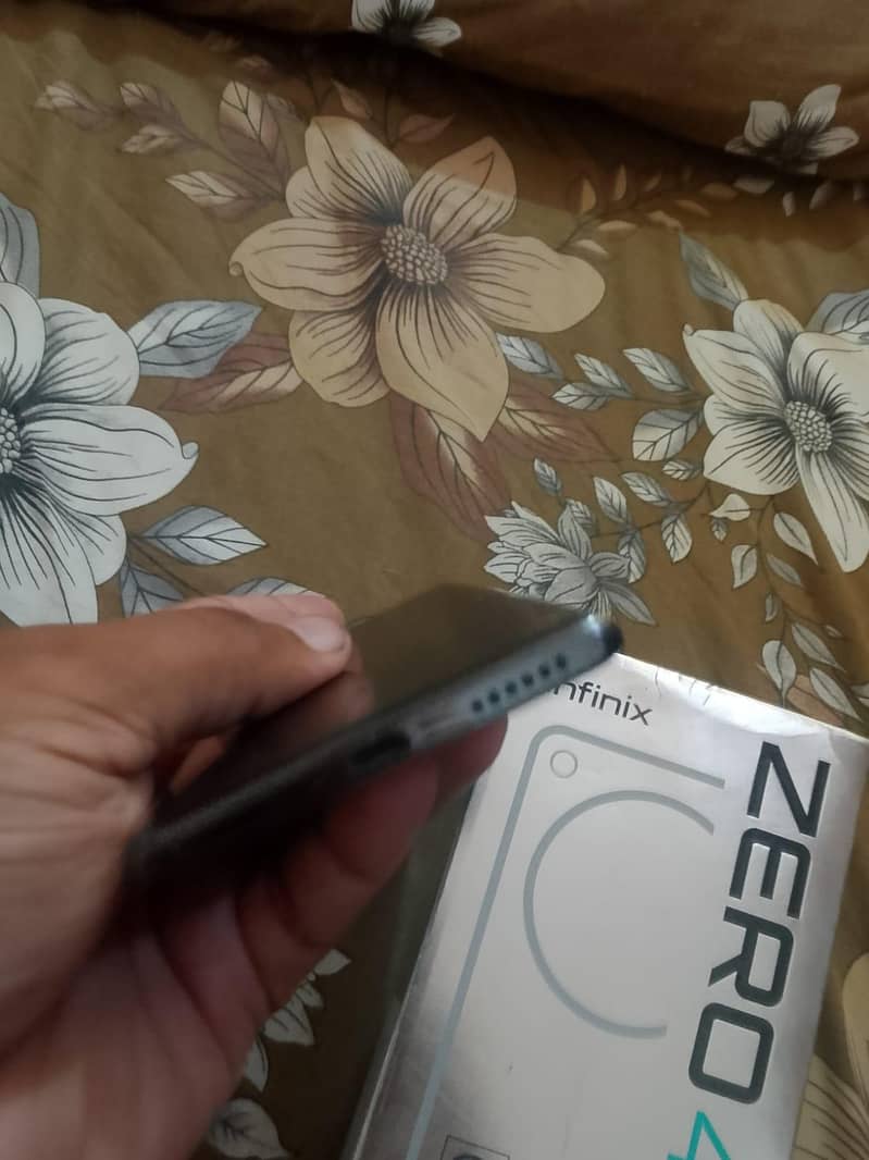 Infinix Zero 40 All working 4