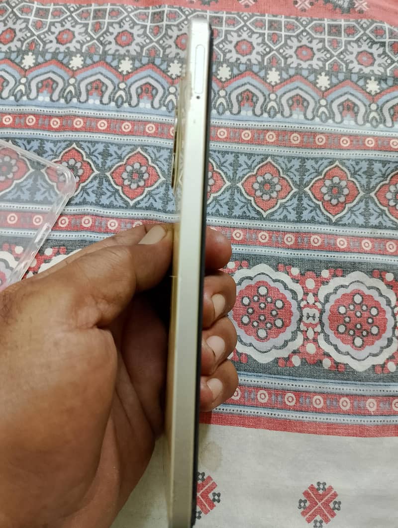 Realme C53 1