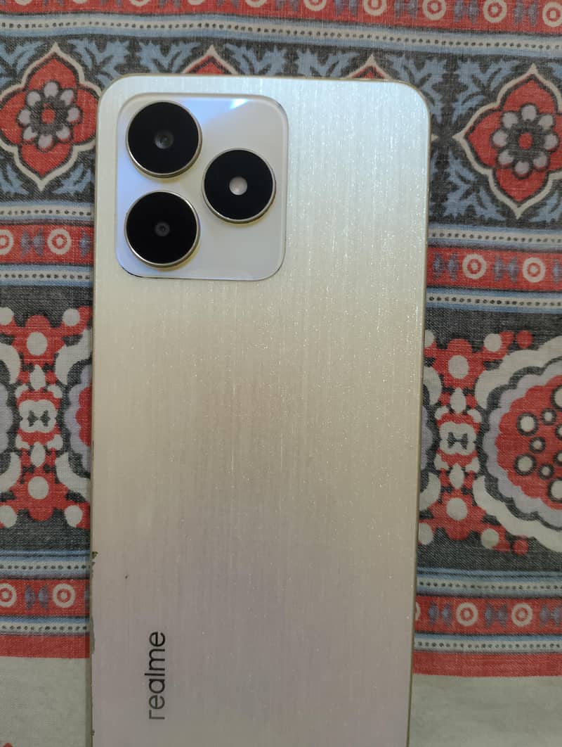 Realme C53 2