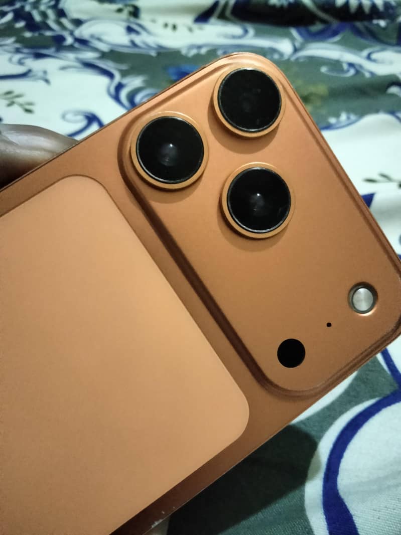Apple iPhone 17 Pro 6