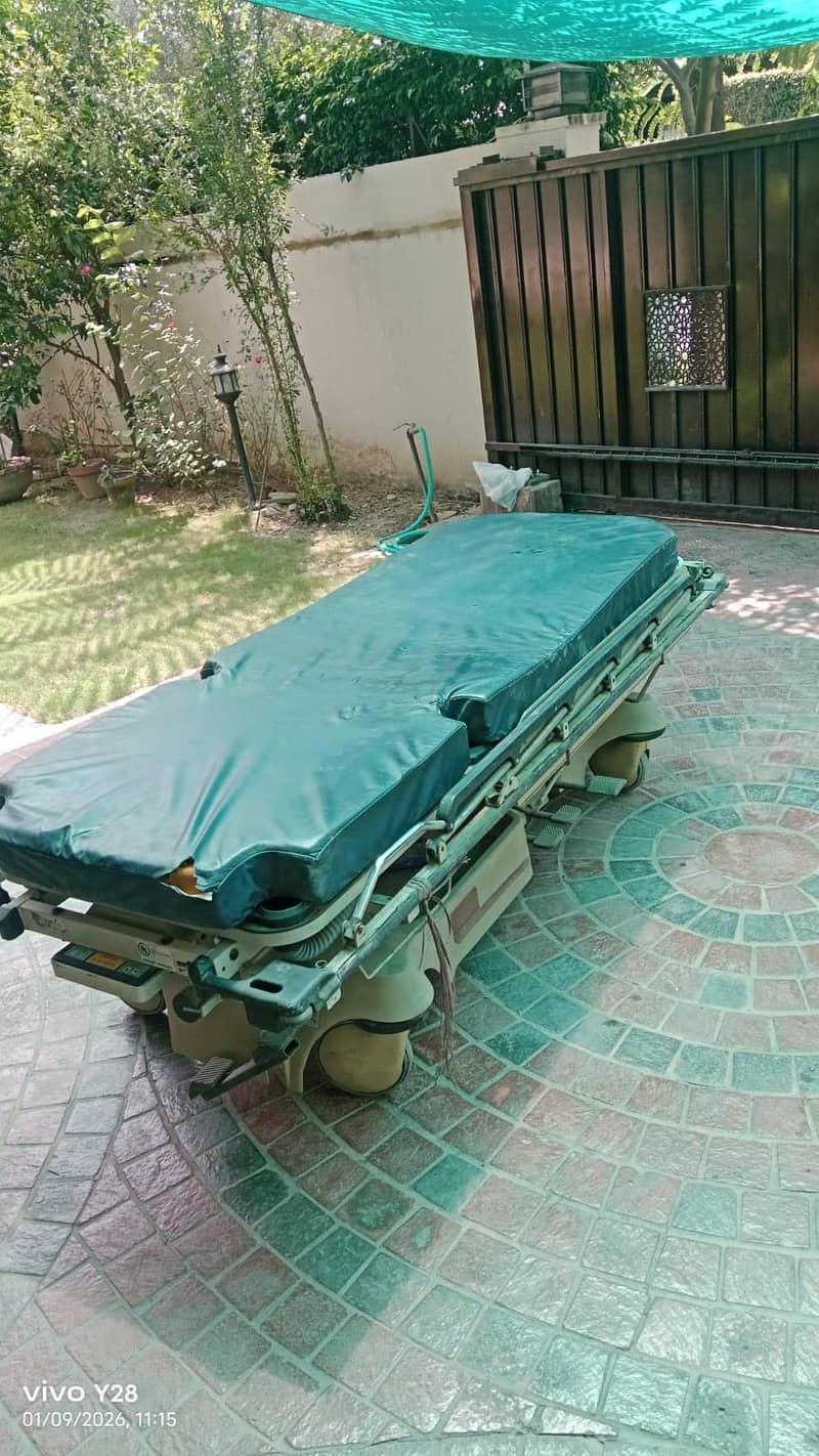 Patient bed 0
