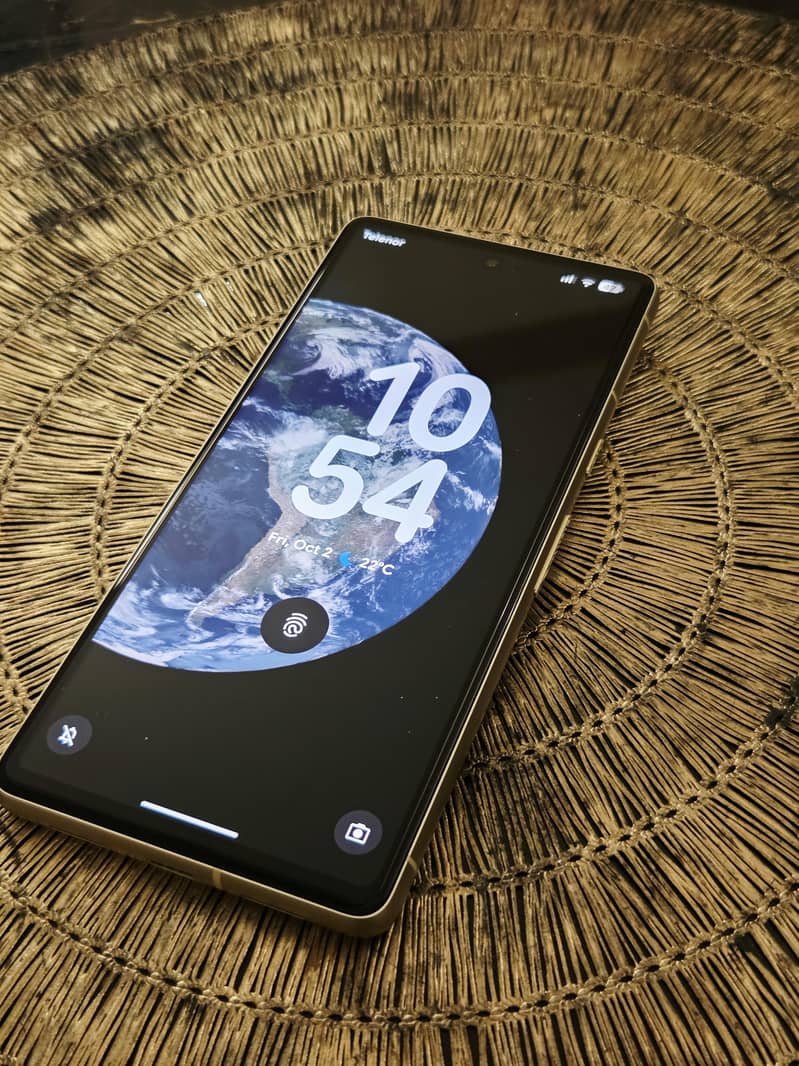 Google Pixel 7 4
