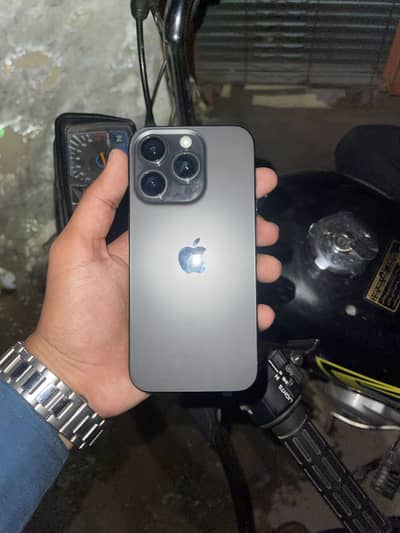 Apple iPhone 15 Pro