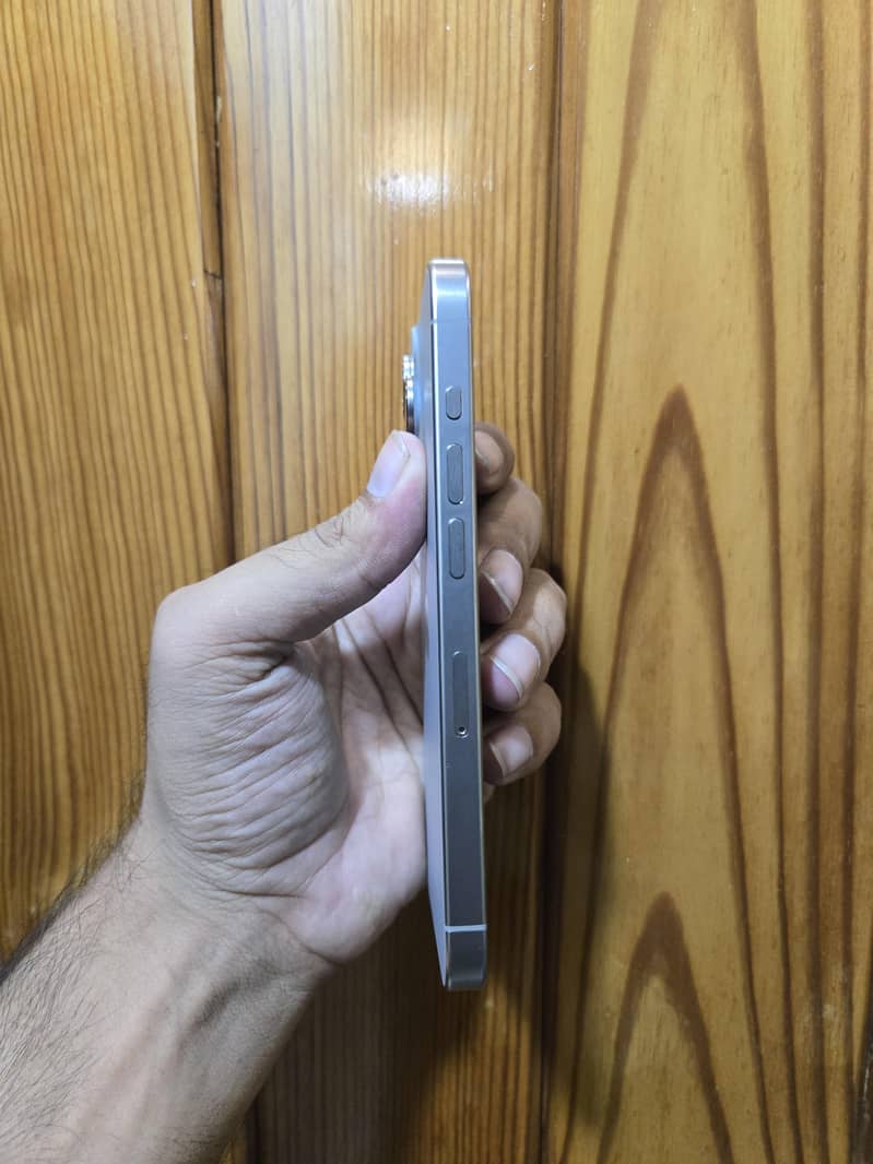 15 Pro PTA 128 Dual Physical 10/10 Scratchless 93% BH with Cable ...