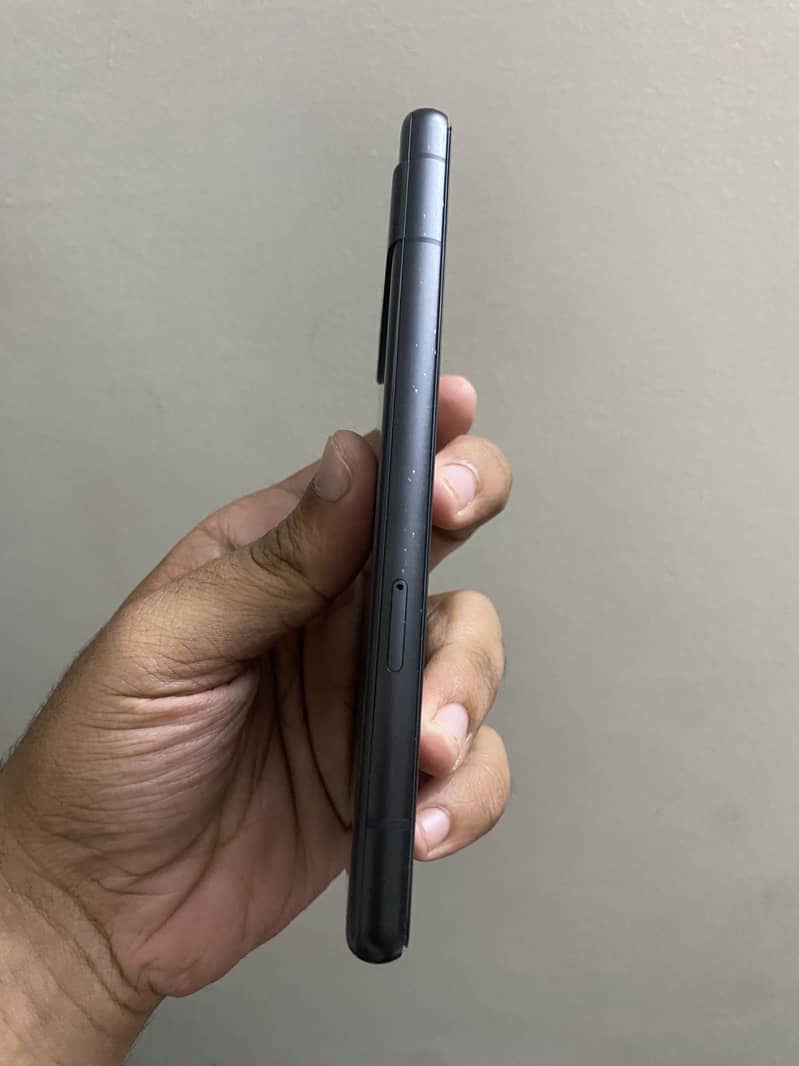 Google Pixel 7a. Sealed piece 2