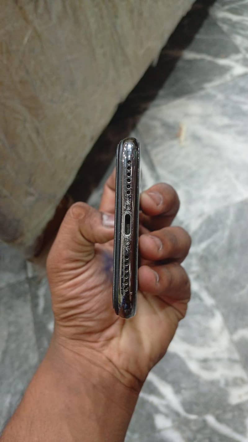 Apple iPhone X 7