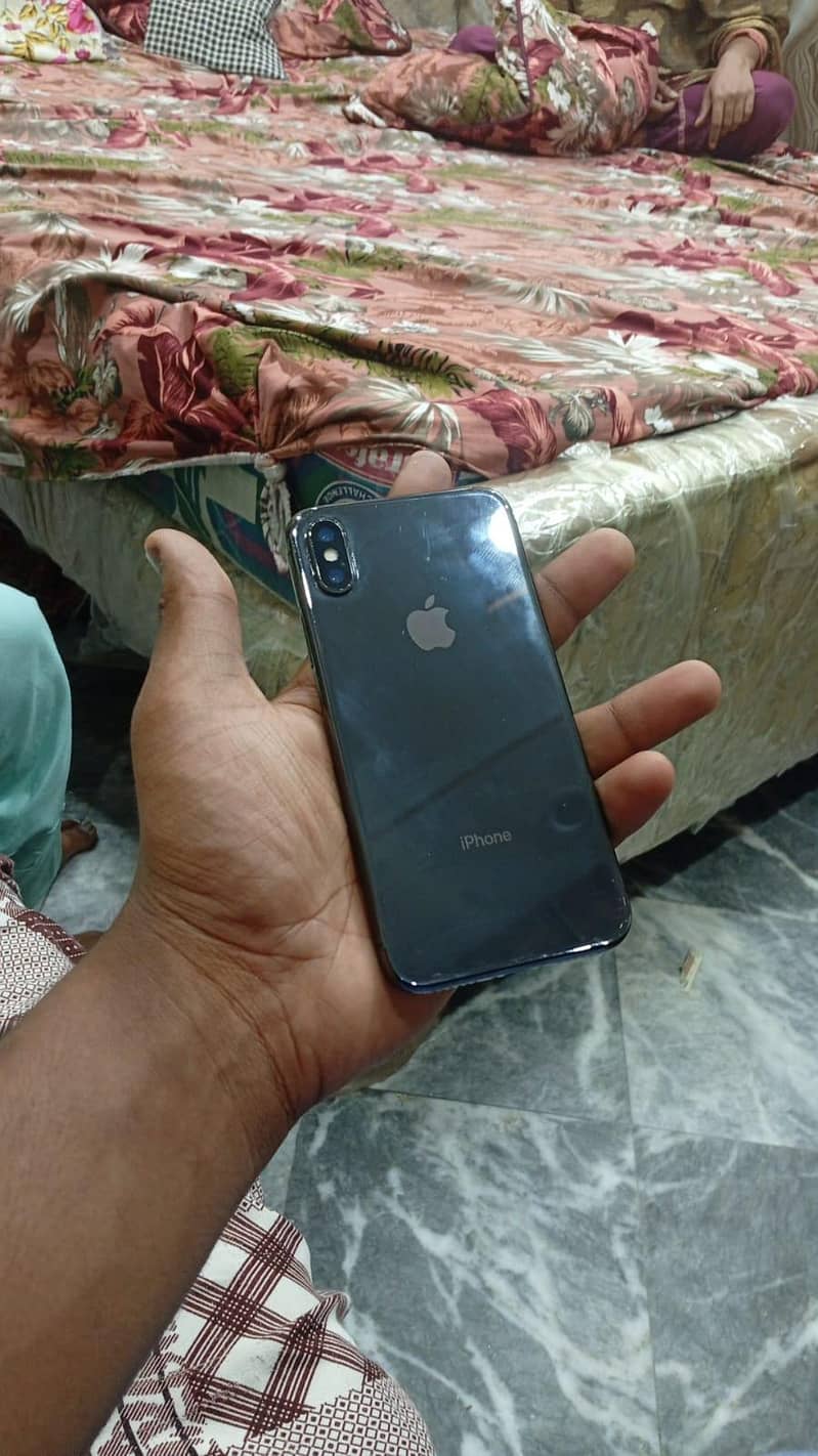 Apple iPhone X 11