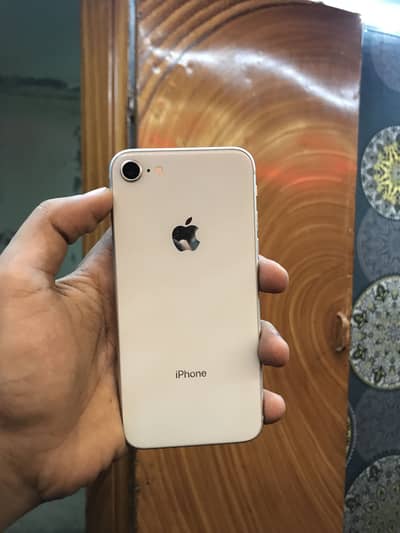 Apple iPhone 8