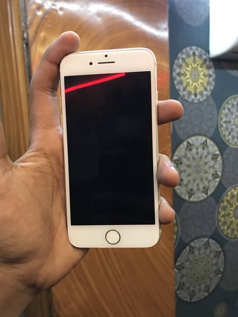 Apple iPhone 8 1