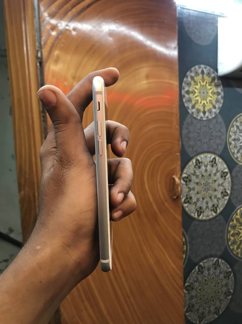 Apple iPhone 8 2