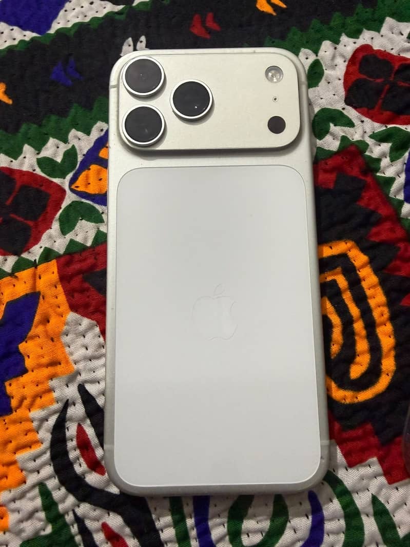 17 pro max 6