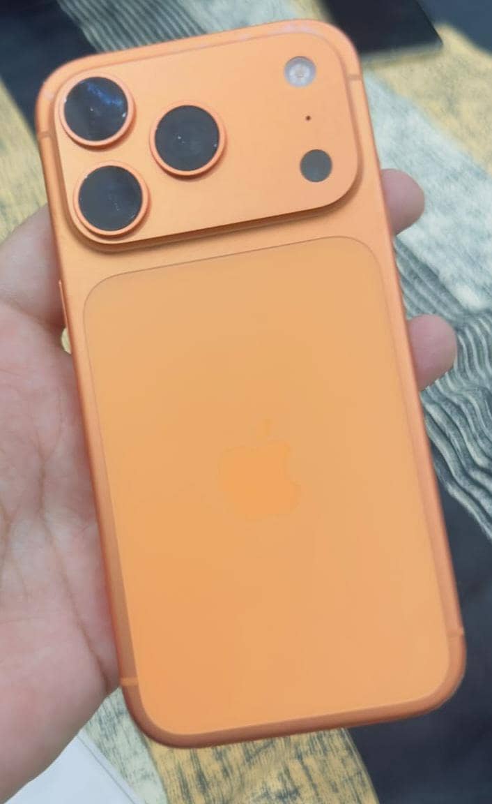 Apple iPhone 17 Pro 4