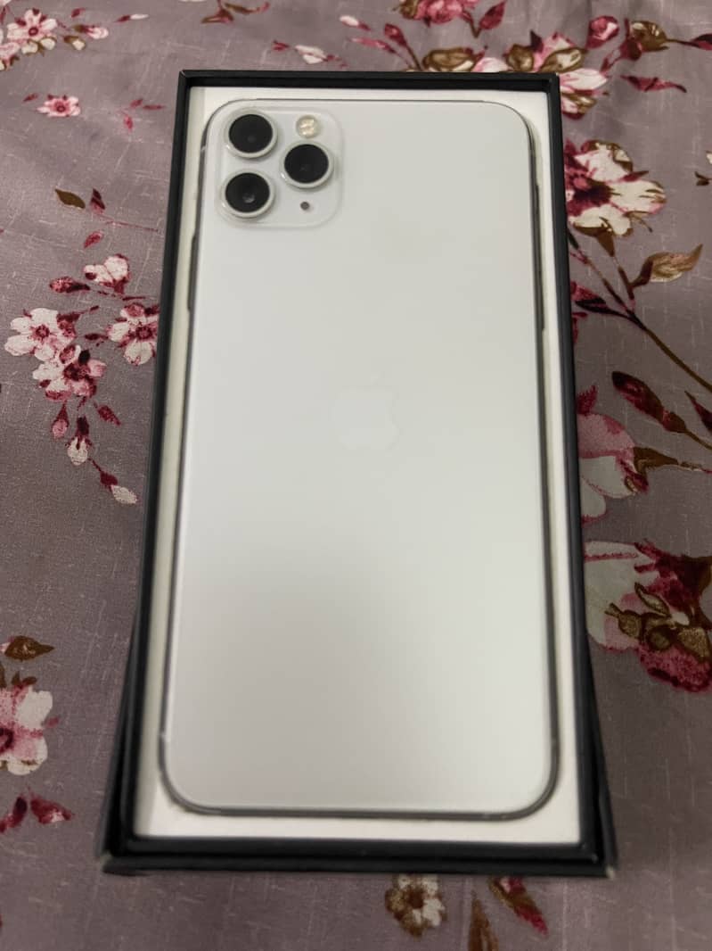 Apple iPhone 11 Pro Max 0