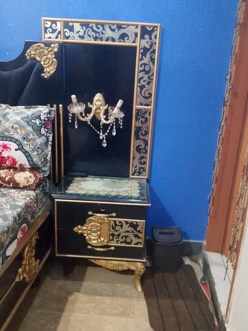 bed side tables and dressing 2
