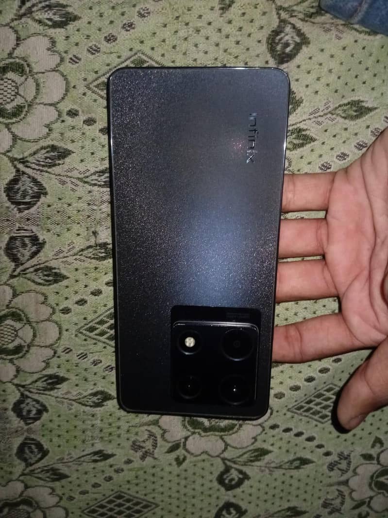 Infinix Note 30 Pro 1