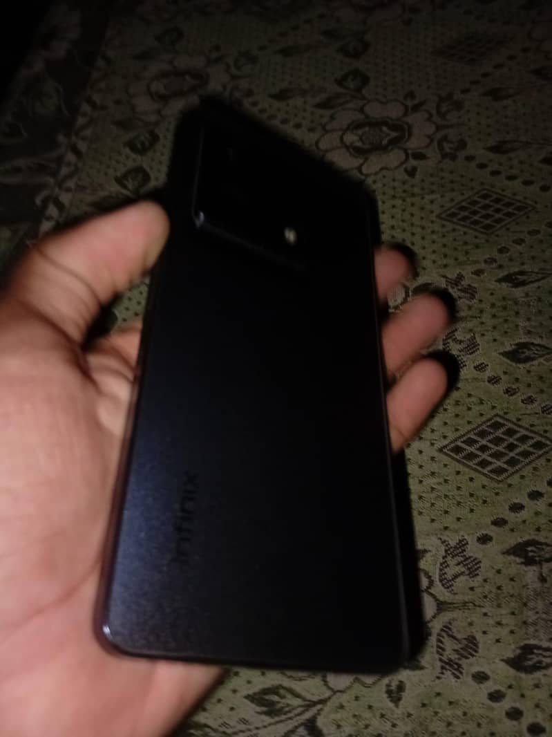 Infinix Note 30 Pro 3