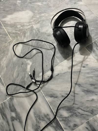 gaming headphones