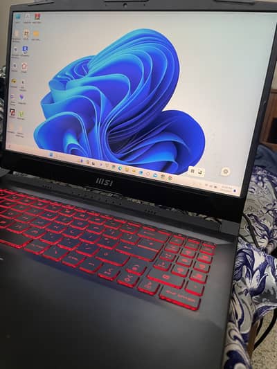 MSI KATANA GF66 12 UD