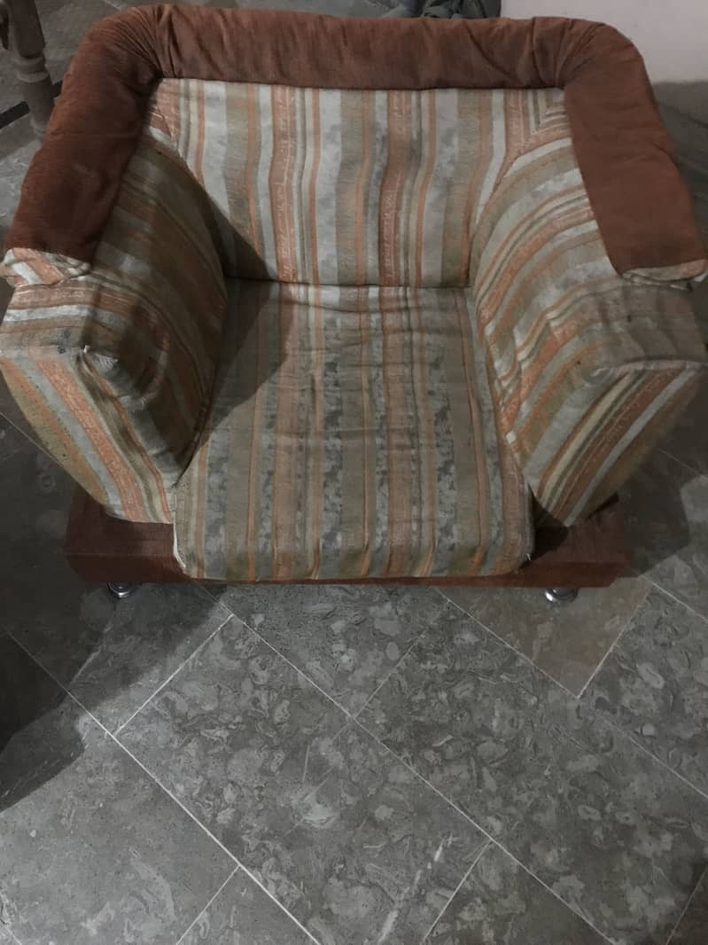 Sofa sell 1