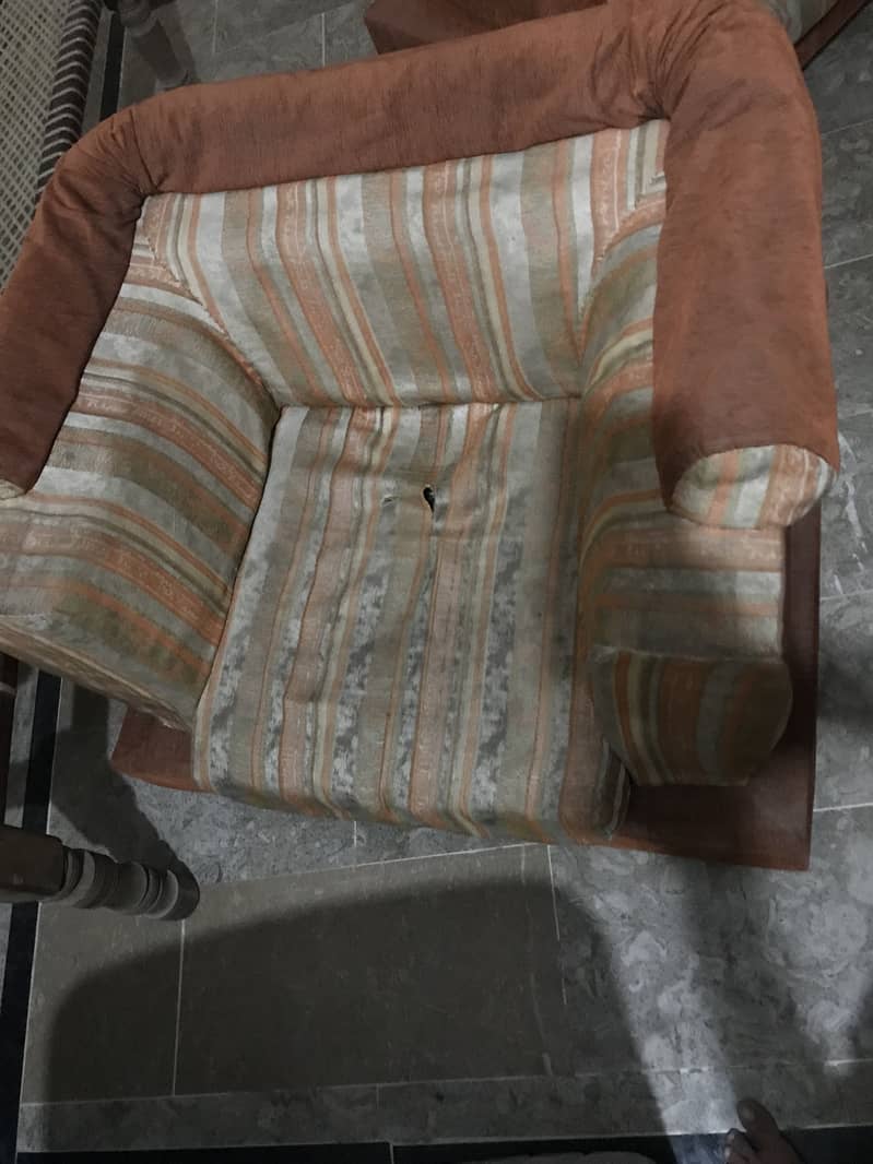 Sofa sell 2