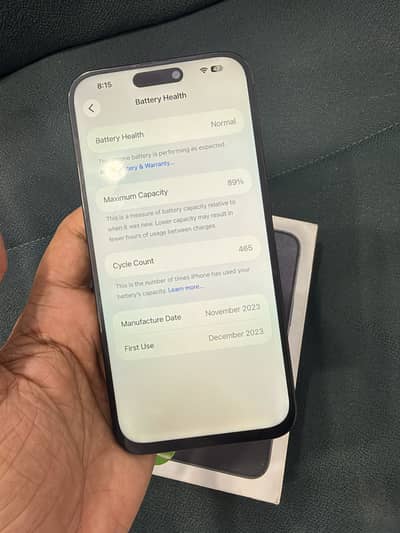 Apple iPhone 15 Pro Max 256GB jv non with box and cable