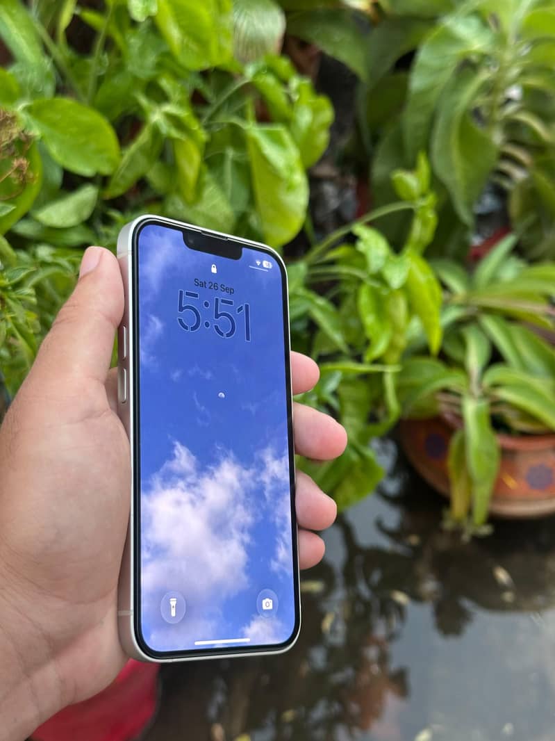 Apple iPhone 14 1