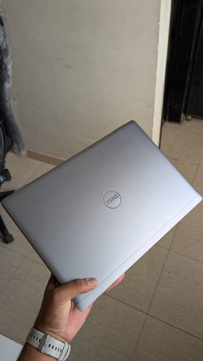 Dell Silver Metal | 13th Gen | 03256785678