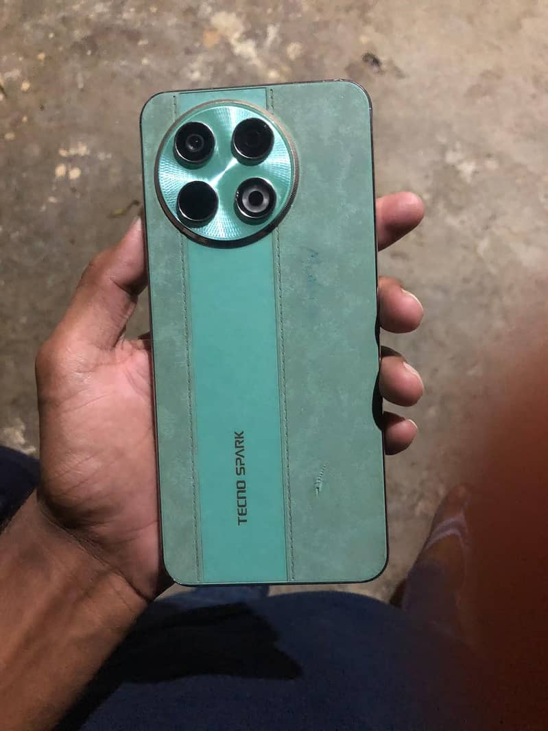 Tecno SPARK 30 Pro 1