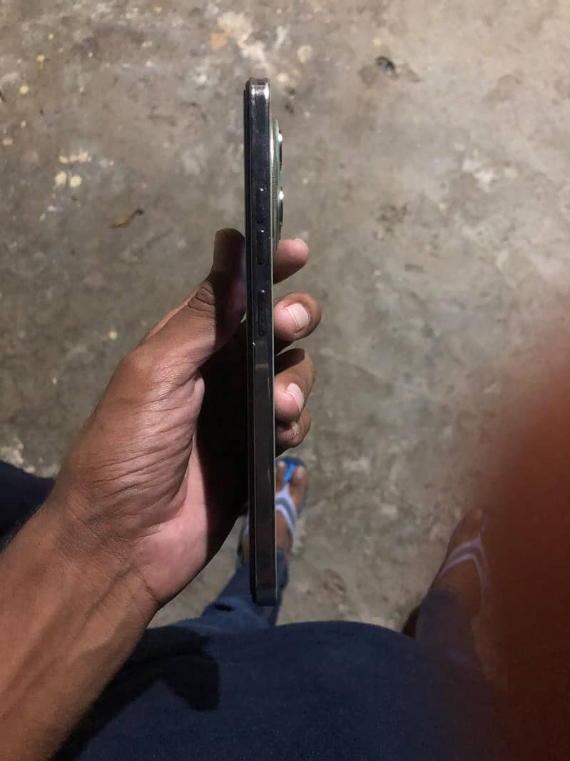 Tecno SPARK 30 Pro 3
