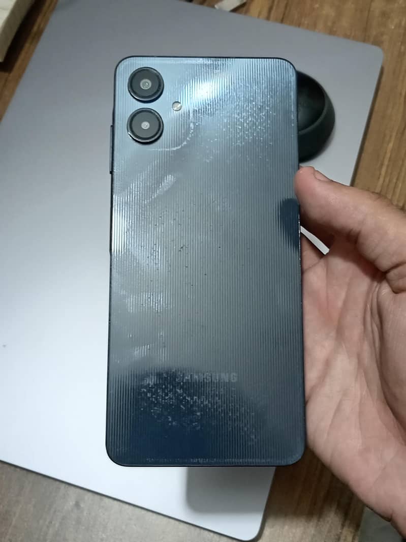 Samsung Mobile A06 4