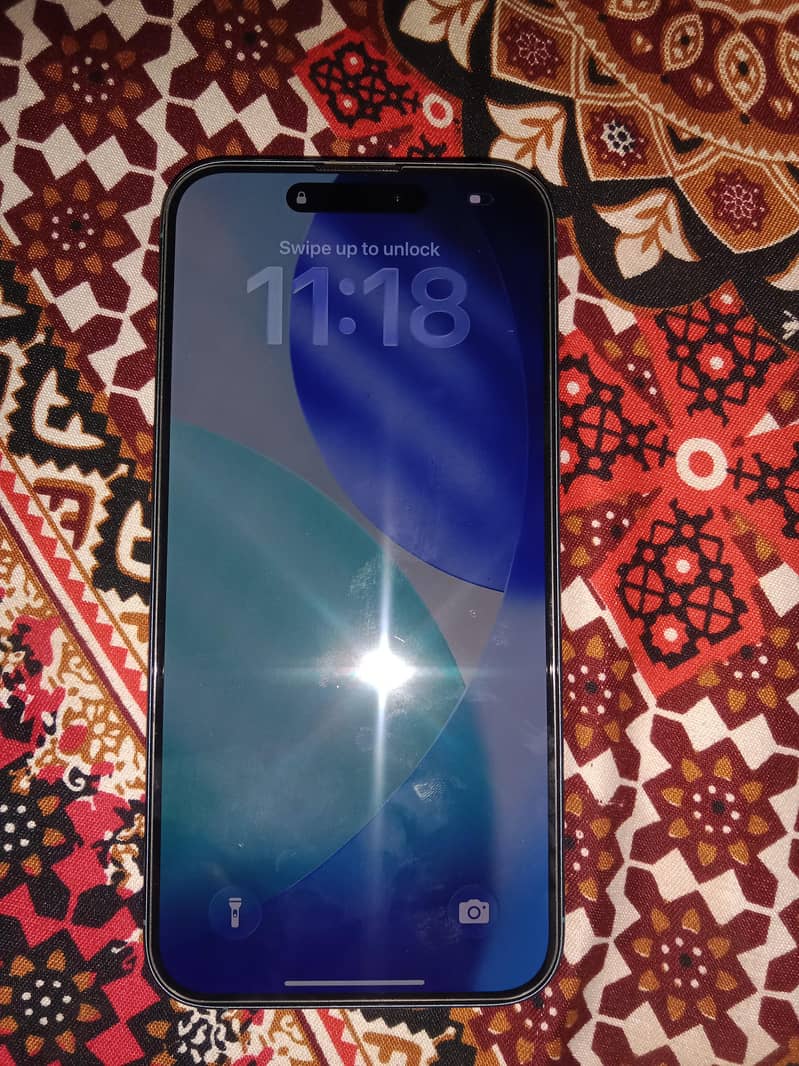 Apple iPhone 16 Plus 3