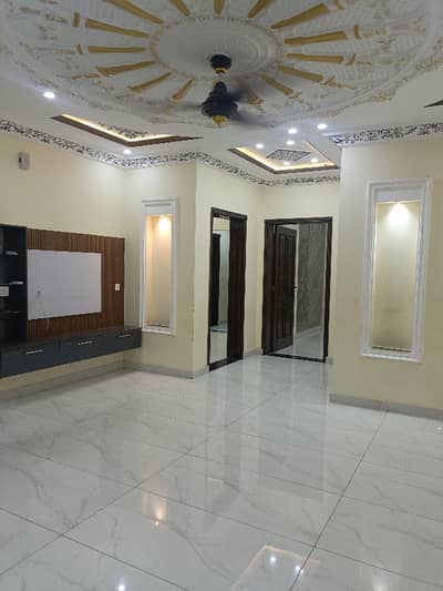 10 Marla Upper Portion Available For Rent In Architect Society Near To Ucp University