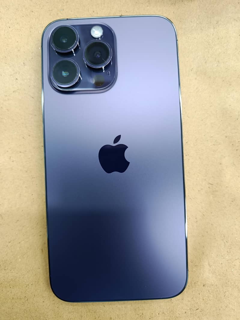 Apple iPhone 14 Pro Max 1