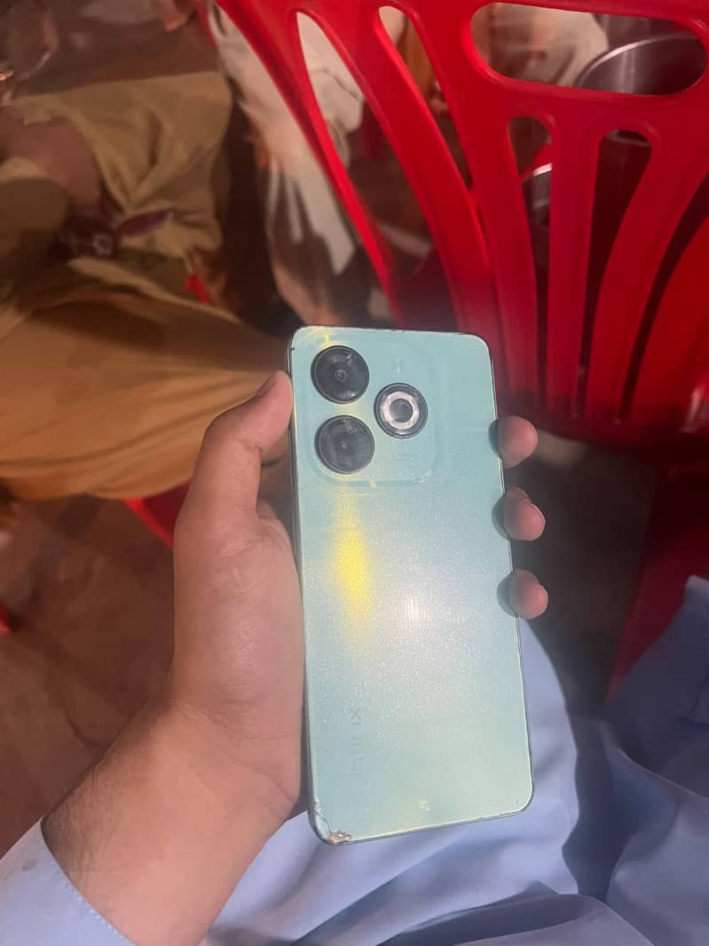 Infinix Smart 8 1