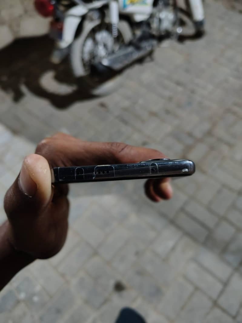 Tecno CAMON 40 Pro 3