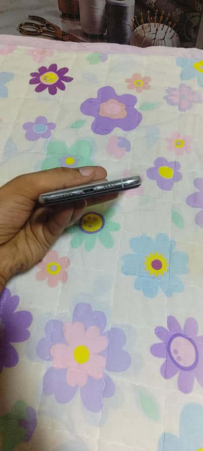 Apple iPhone XS Max 10by10 condition