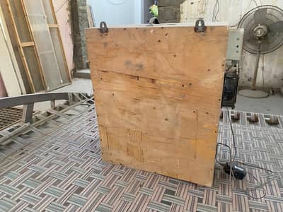 Birds food cleaner and boxes for sell