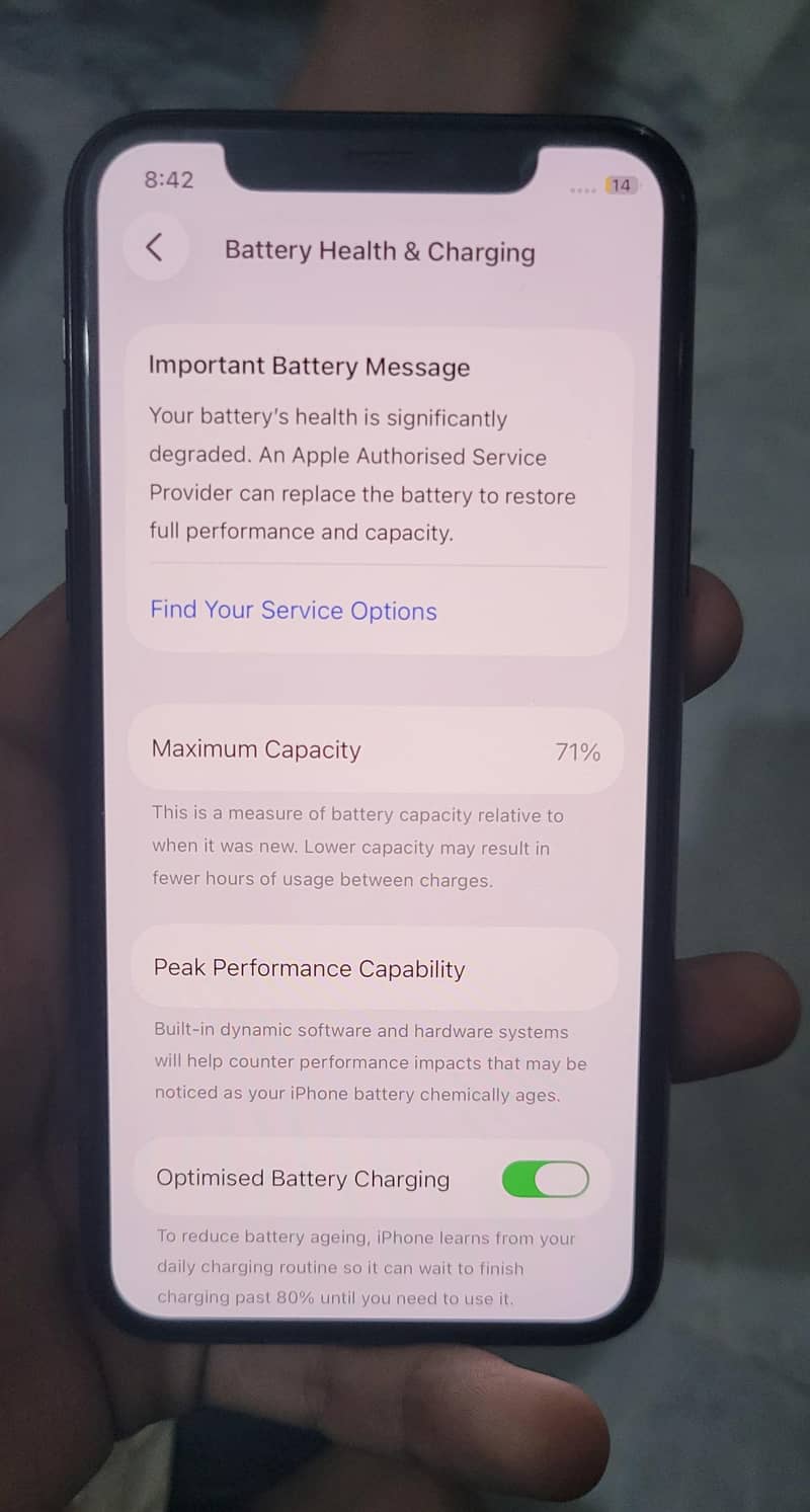 Apple iPhone 11 Pro 4