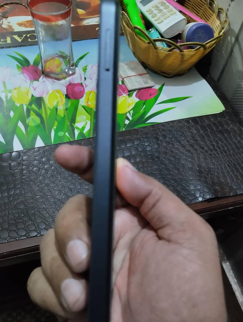 Tecno Spark 20C 4