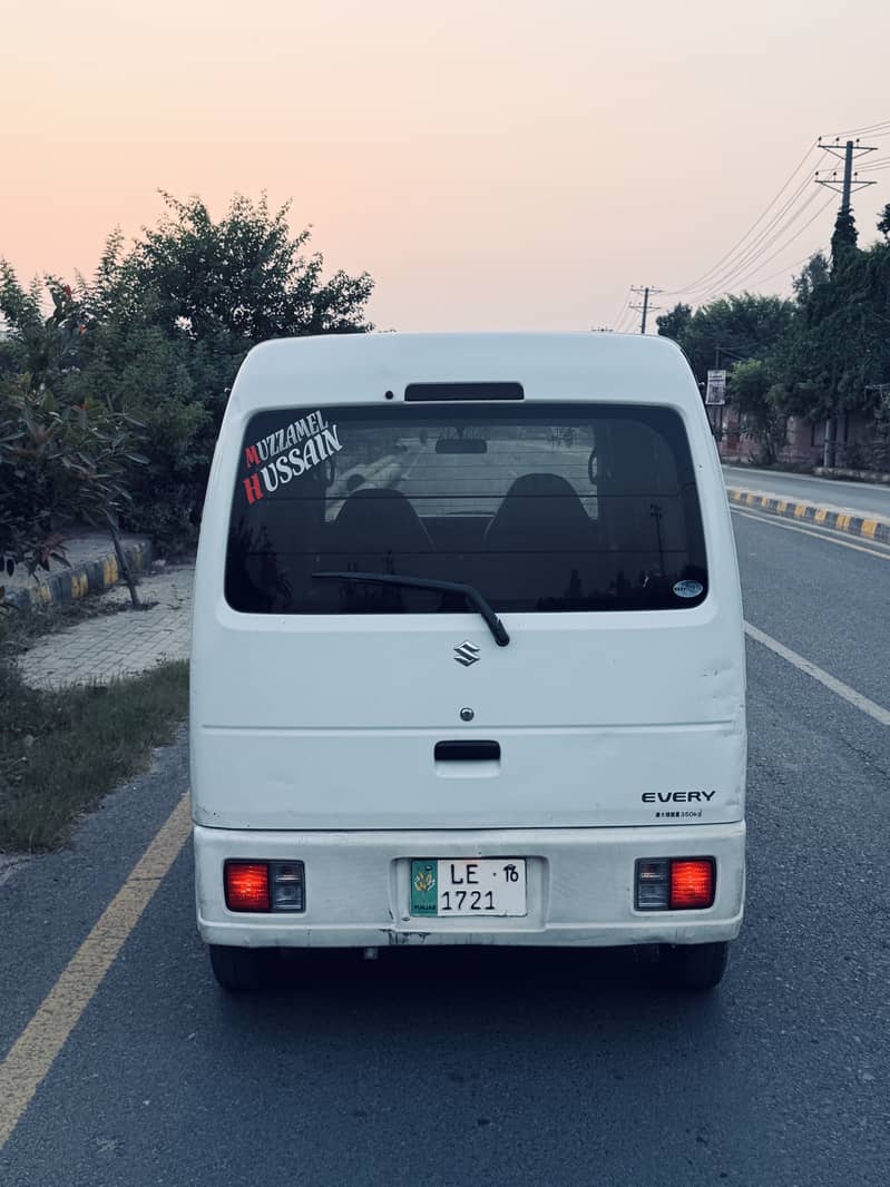 Suzuki Every 2016 3