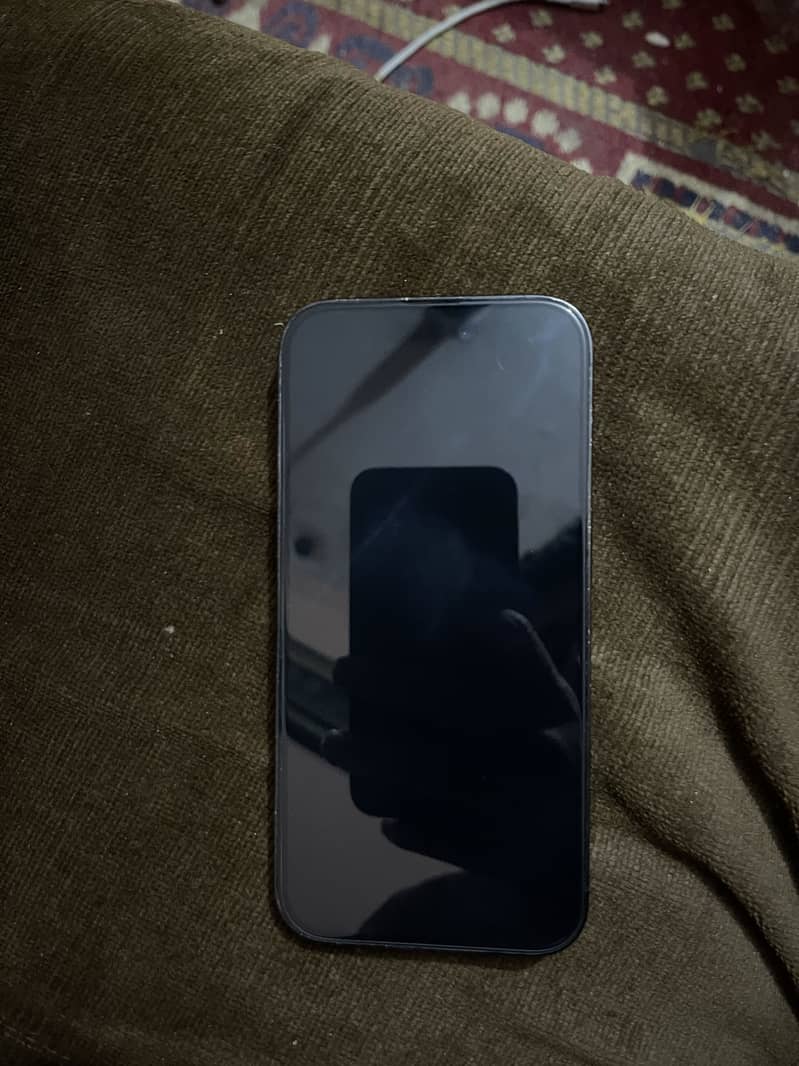 Apple iPhone 14 Pro 1