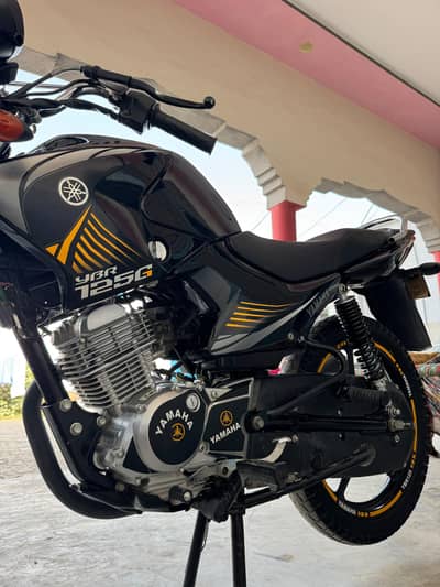Yamaha 125ybr g