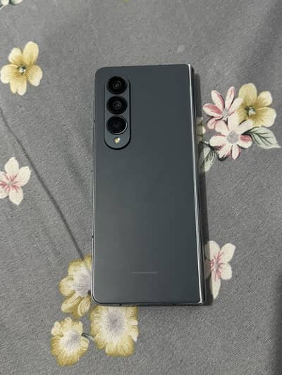 Samsung Mobile Z Fold 4