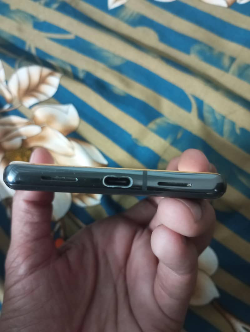Google Pixel 7 Pro 4