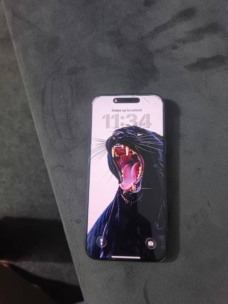 Apple iPhone 17 Pro Max 1